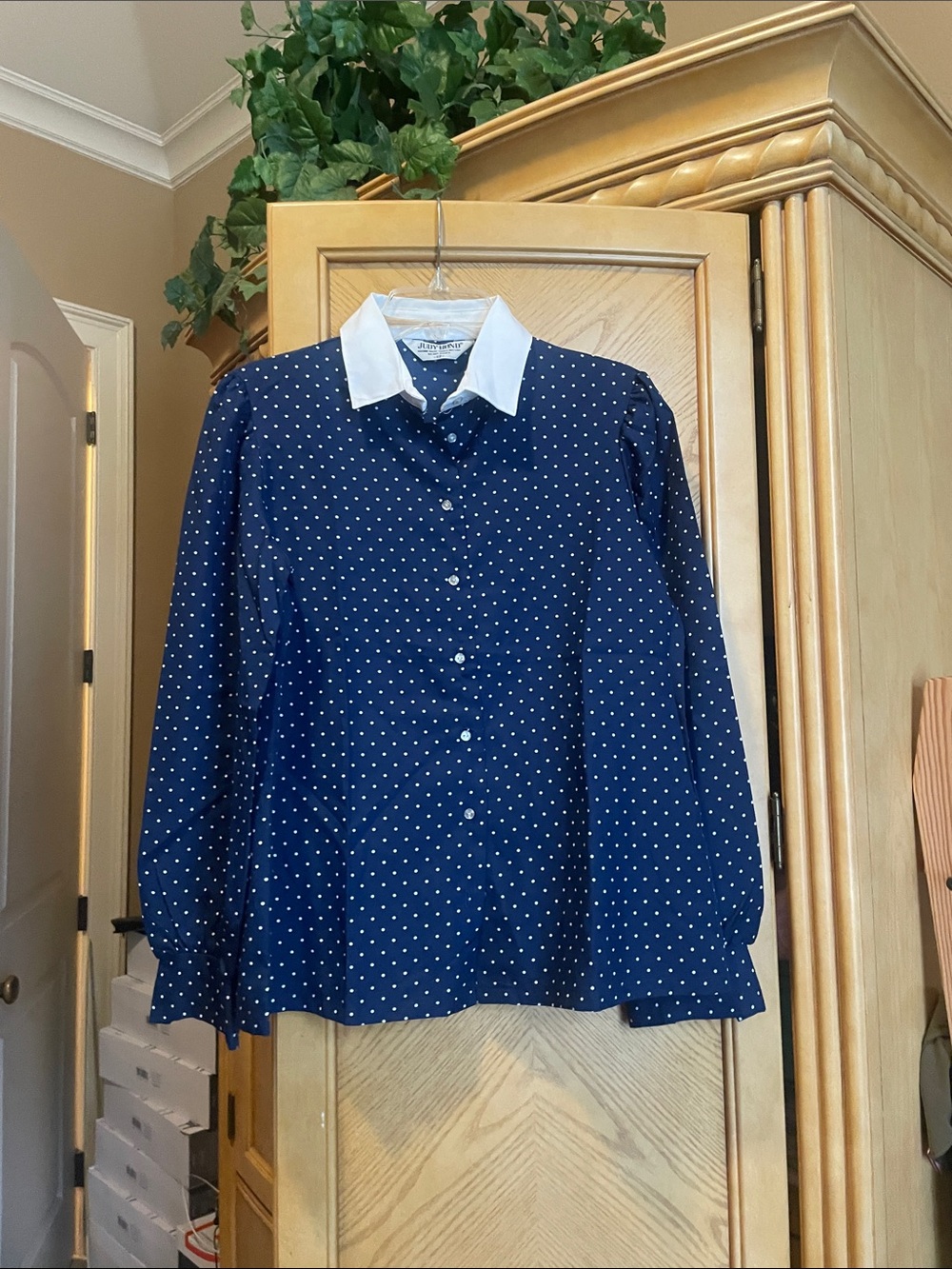Judy bond vintage blue and white polka dot blouse size large vintage 12
